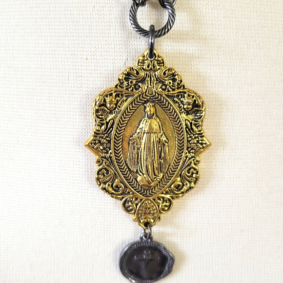 Beautiful Handmade Virgin Mary Religious Charm Necklace in Gold and Gunmetal - Picture 10 of 11